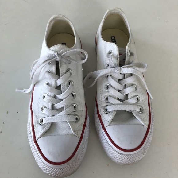 Converse Shoes - Women’s 6.5 Converse Chuck Taylor all star